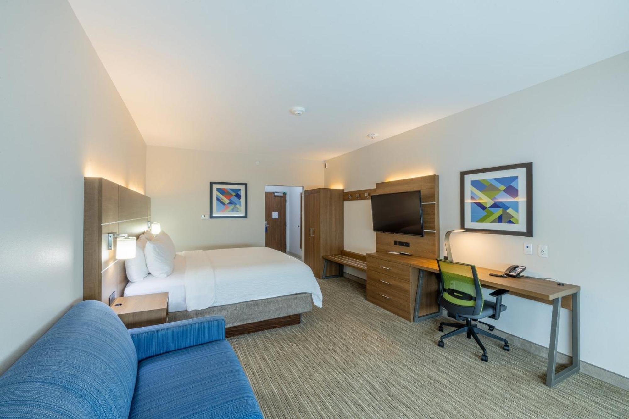 Holiday Inn Express & Suites - Lindale By Ihg Bagian luar foto